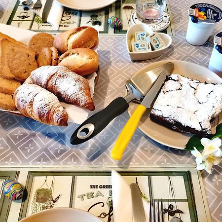 Il Colibri Bed&Breakfast Leno Exteriör bild