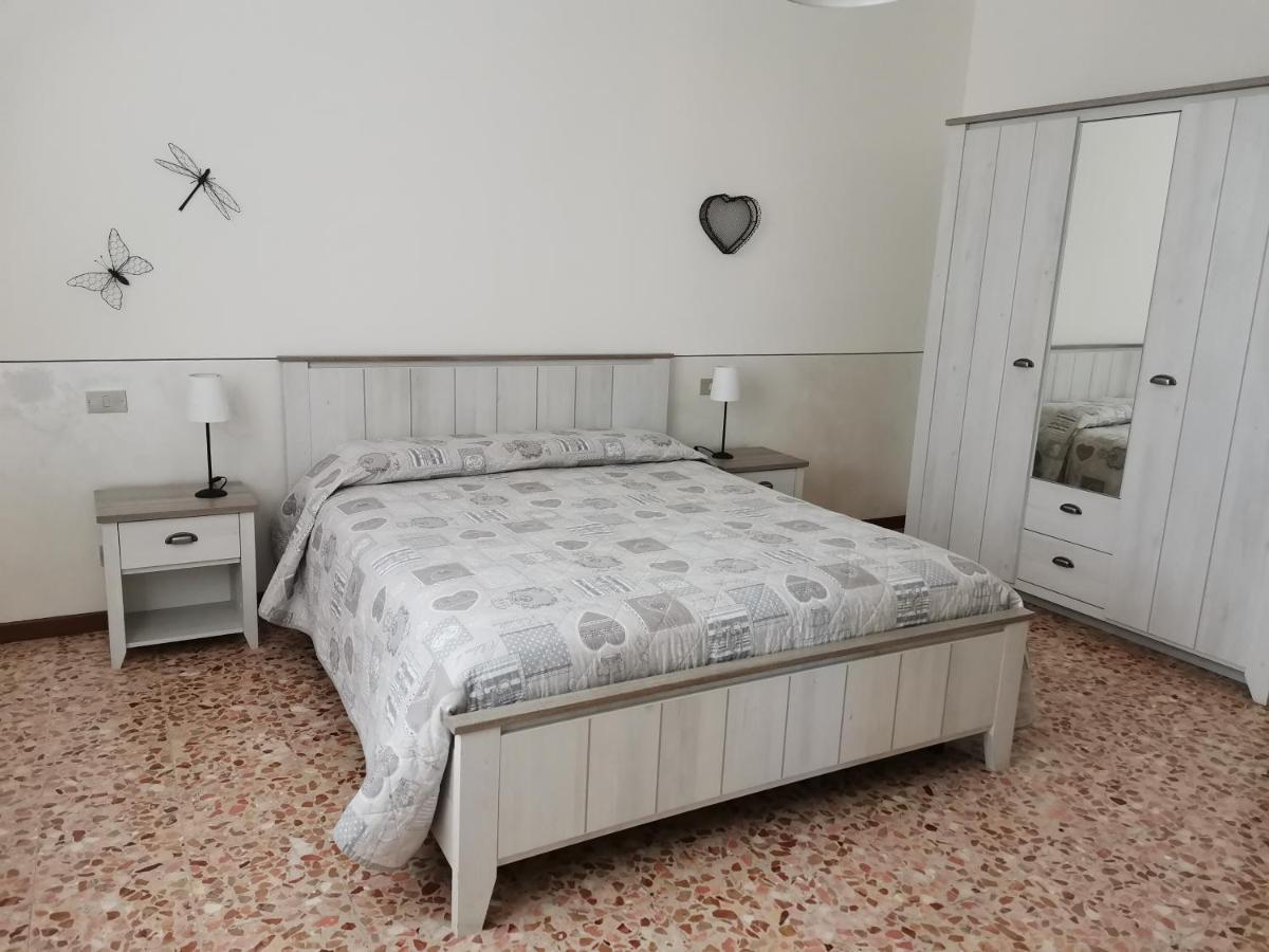 Il Colibri Bed&Breakfast Leno Exteriör bild