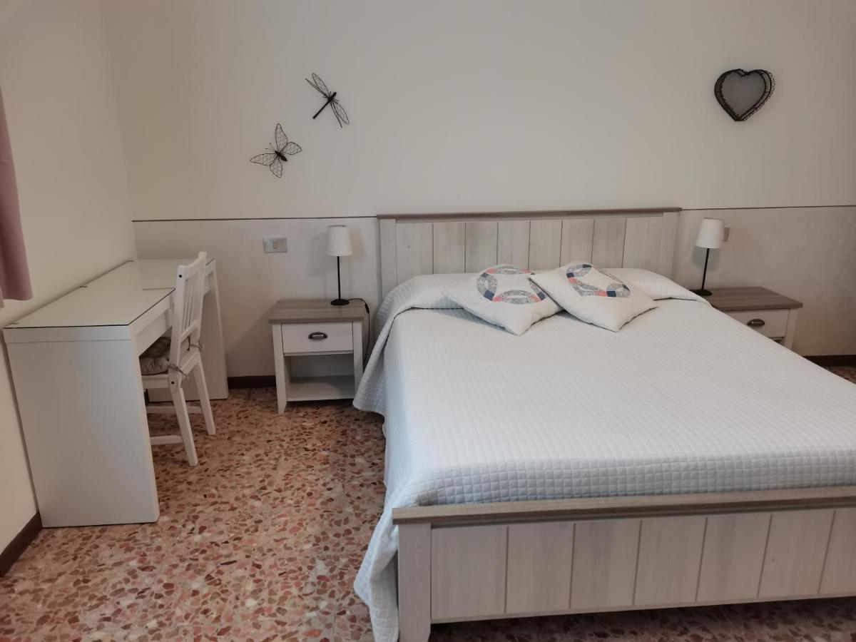 Il Colibri Bed&Breakfast Leno Exteriör bild